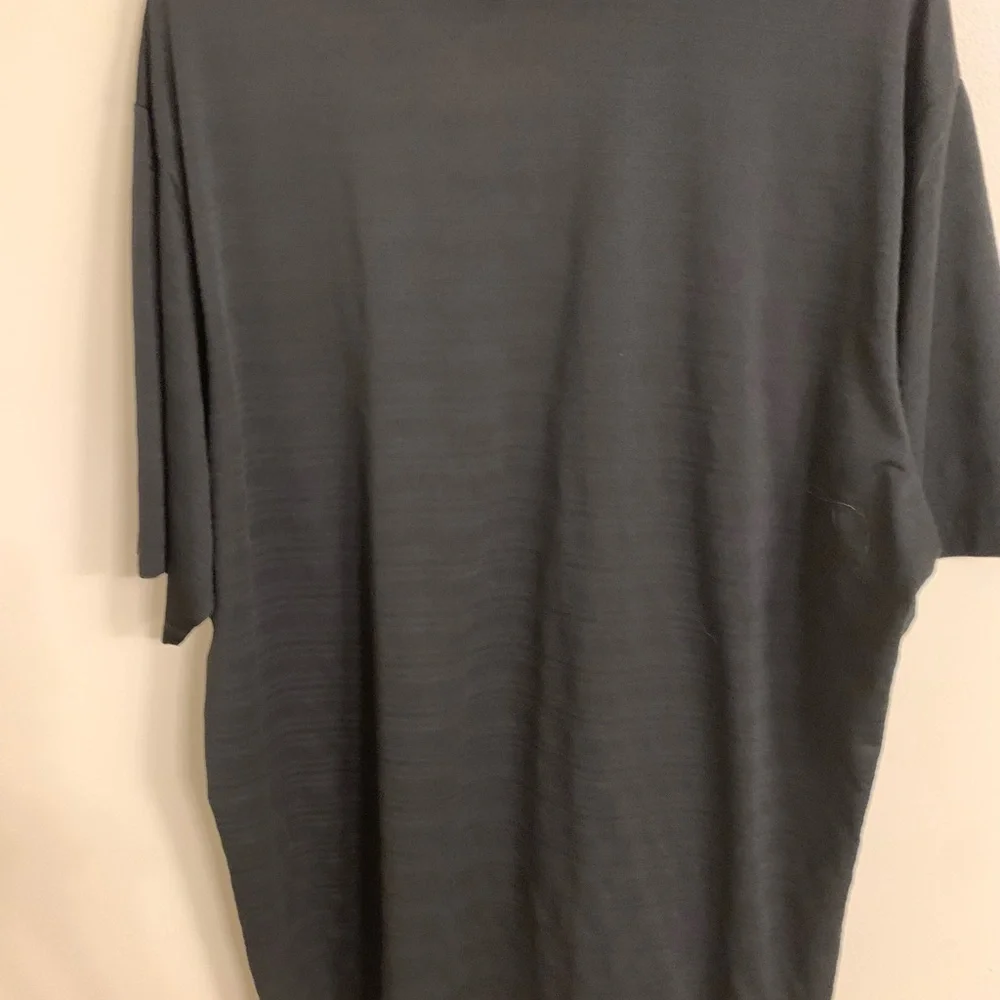 Adidas XL men’s golf polo.